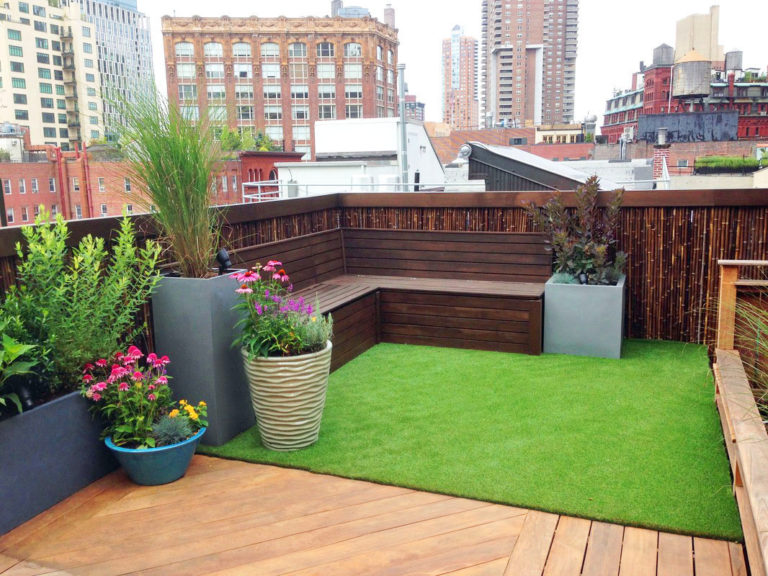 Tribeca Roof Garden With Custom Bench